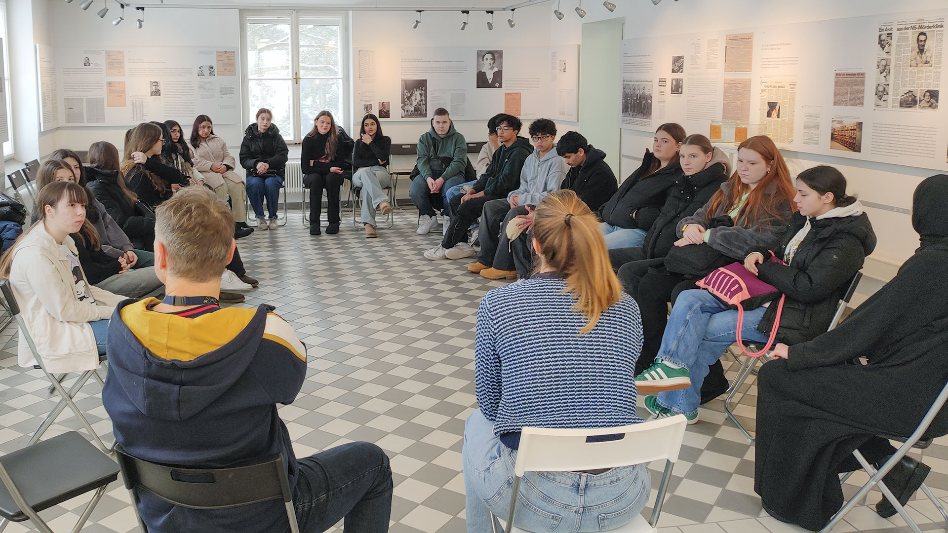 HLW10 - Besuch in der Gedenkstätte Steinhof